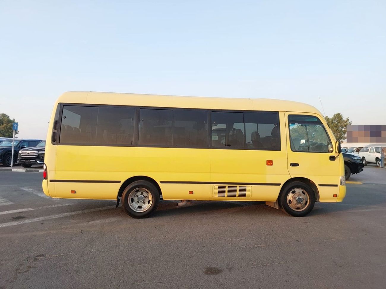 تويوتا كوستر 2015 TOYOTA COASTER BUS RHD 4.0 L DIESEL AUTOMATIC (PM02874)