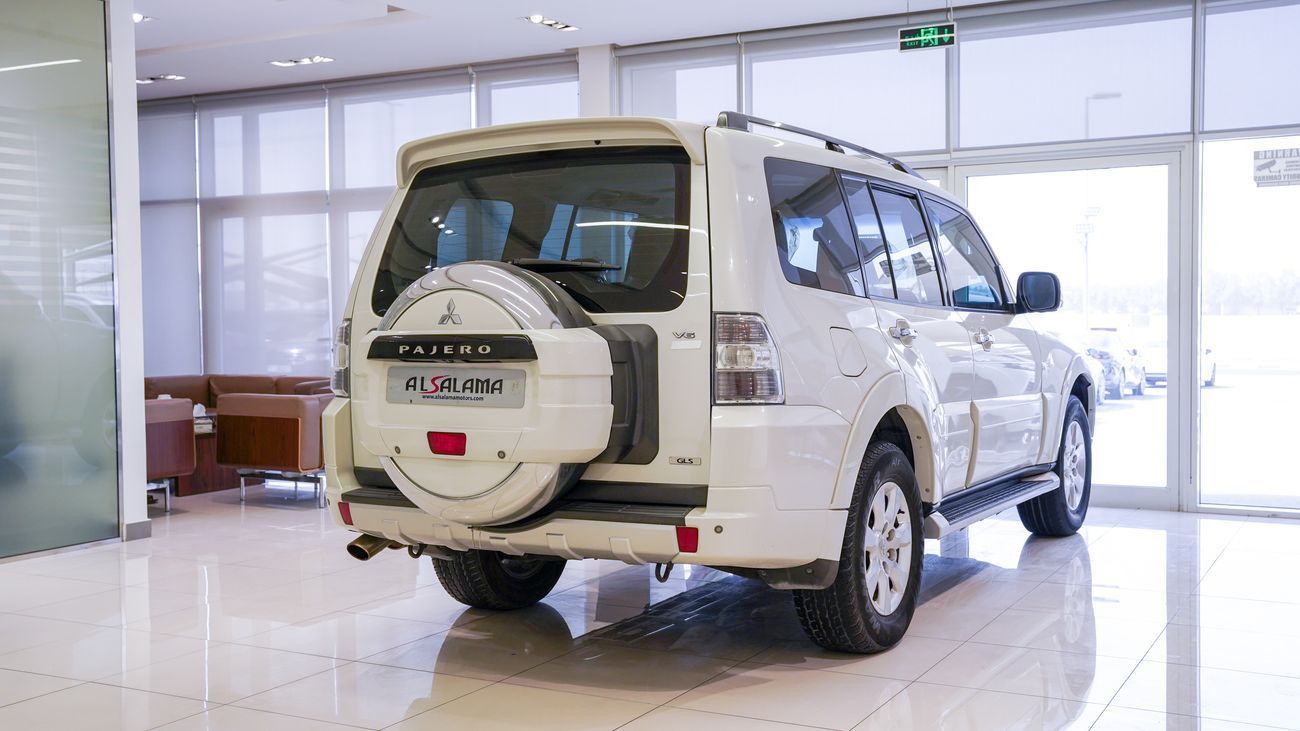 ميتسوبيشي باجيرو