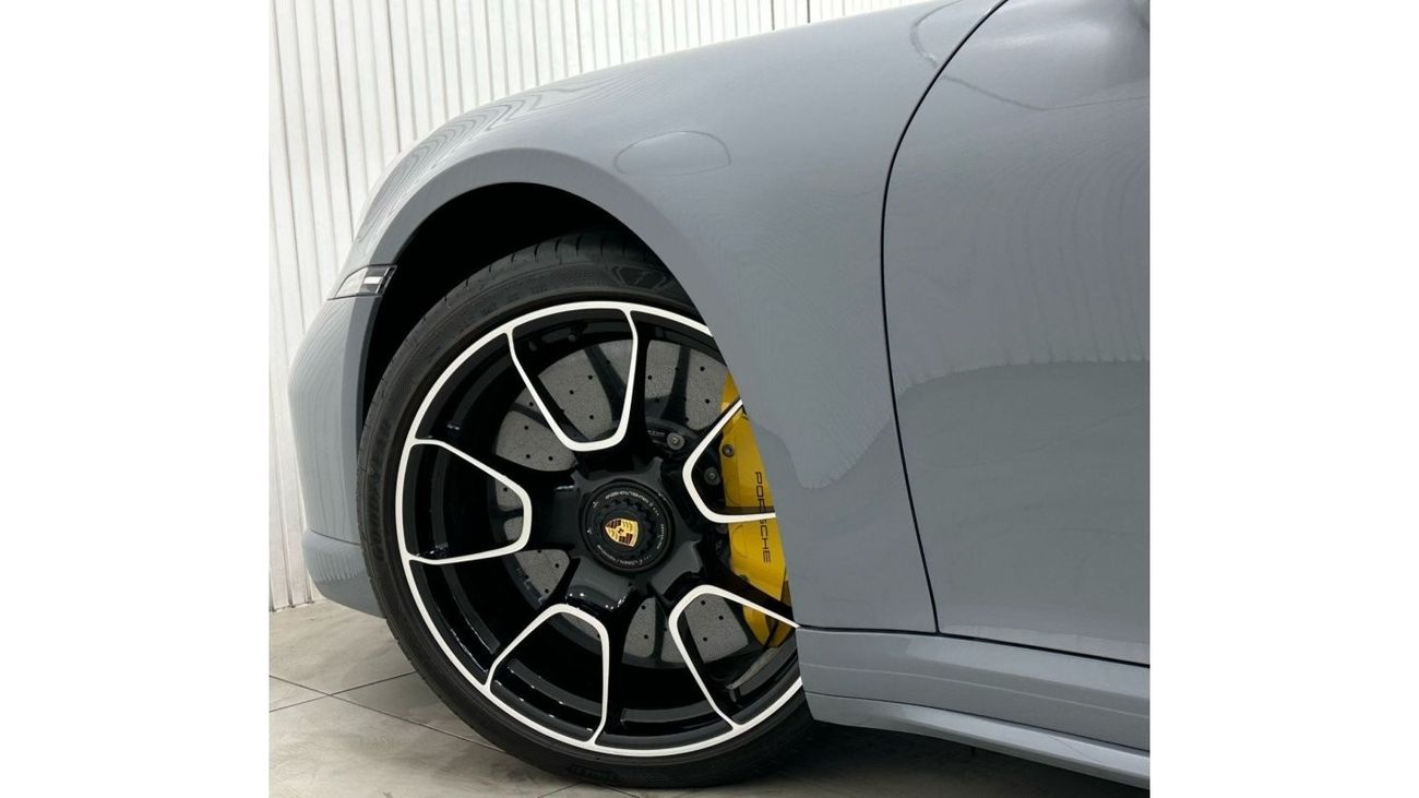 بورش 911 *Brand New* 2024 Porsche 911 Turbo S, May 2026 Porsche Warranty, Delivery Kms, GCC
