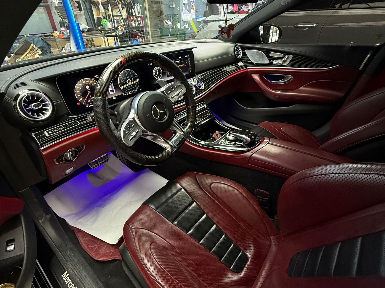 Mercedes Benz CLS350