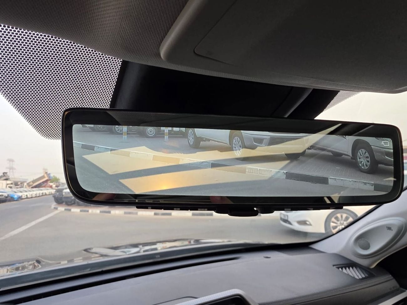 تويوتا هايلاندر Panoramic Roof , 360 camera and Parking sensors
