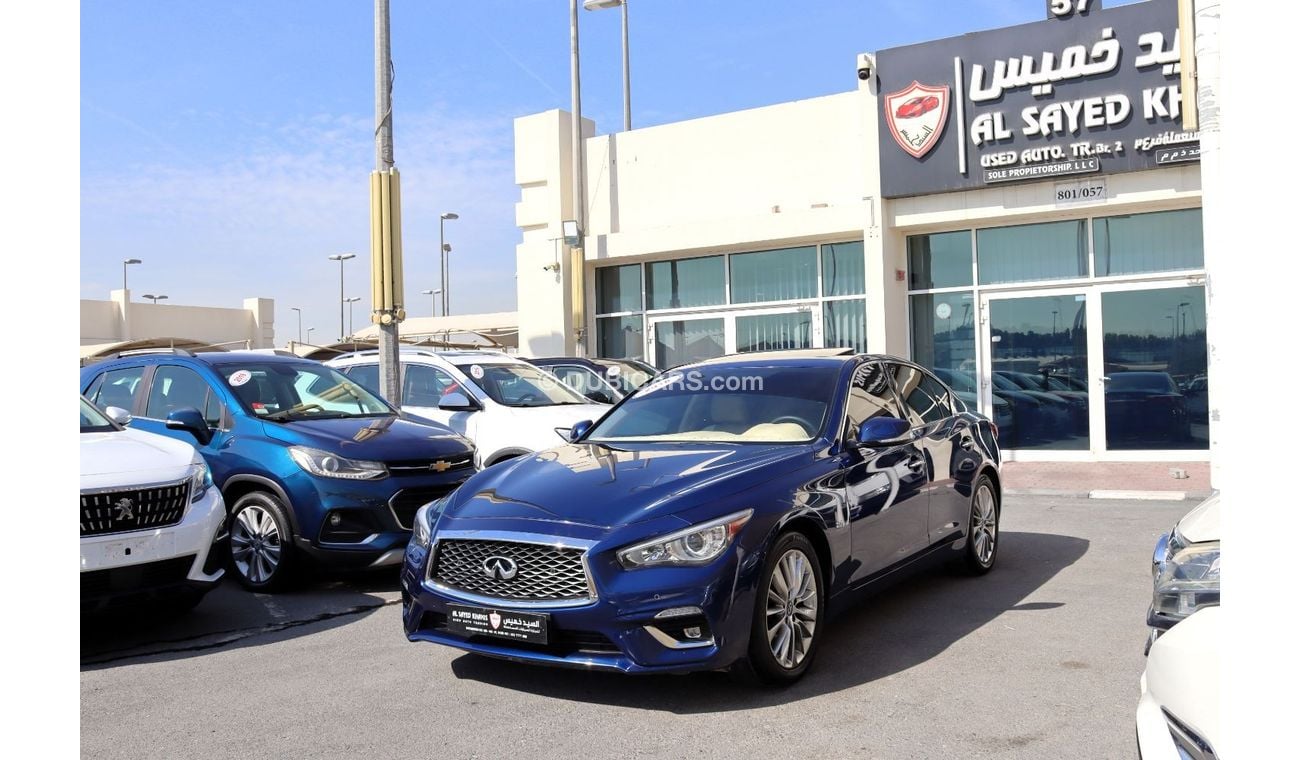Infiniti Q50 Q50 - ACCIDENTS FREE - GCC - FULL OPTION - PERFECT CONDITION INSIDE OUT - ENGINE 2000 CC TWIN TURBO