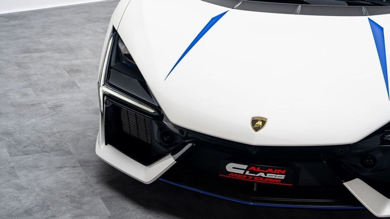لامبورغيني ريفويلتو - 2024 - GCC - Under Warranty and Service Contract