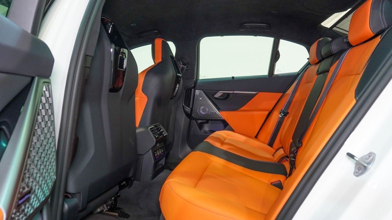 بي أم دبليو M5 HYBRID