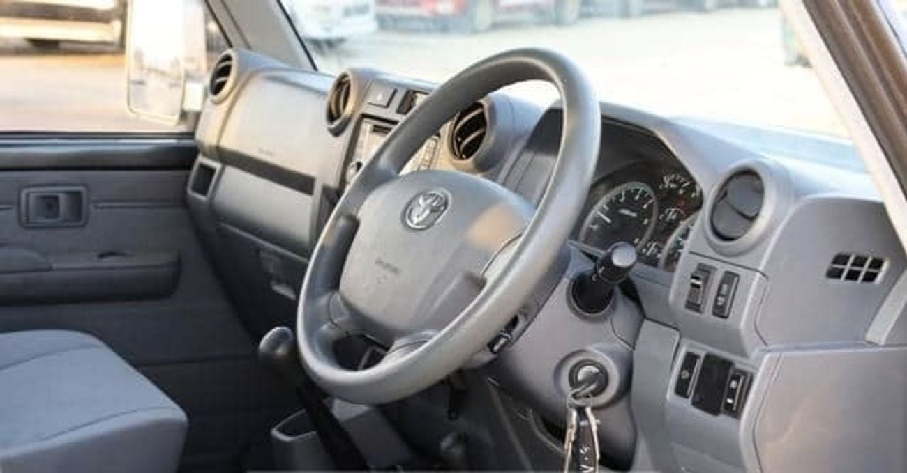 Toyota Land Cruiser Pick Up 2020 RHD DOUBLE CABIN V8 / 1VD Full Option Very Clean Tile