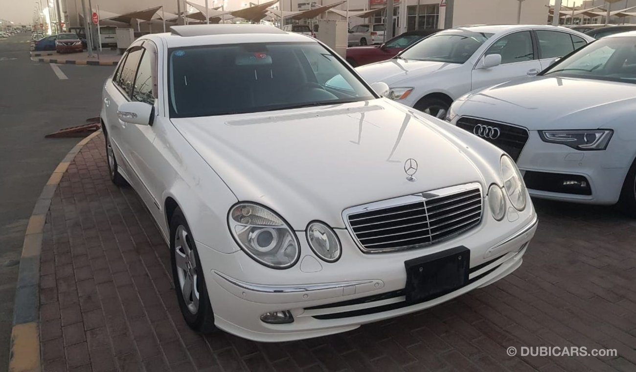 مرسيدس بنز E 350 موديل 2006 وارد اليابان حاله نظيفه جدا افينجارد فل اوبشن صبغ وكاله فتحه وجلد ومثبت سرعه عداد قليل كا