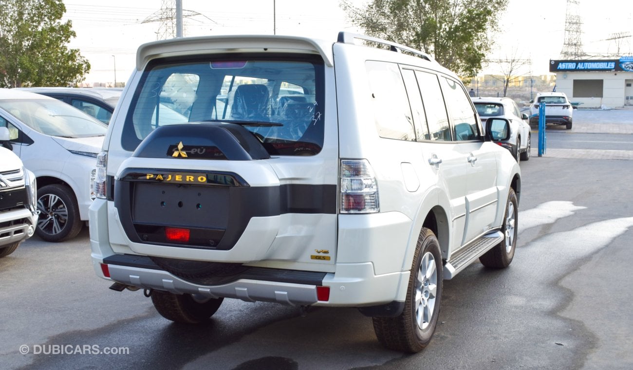 Mitsubishi Pajero GLS