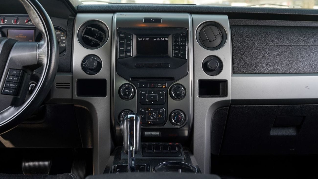 Ford F 150 Raptor Ford Raptor SVT F-150 6.2L V8 - 2013 - Perfect Condition