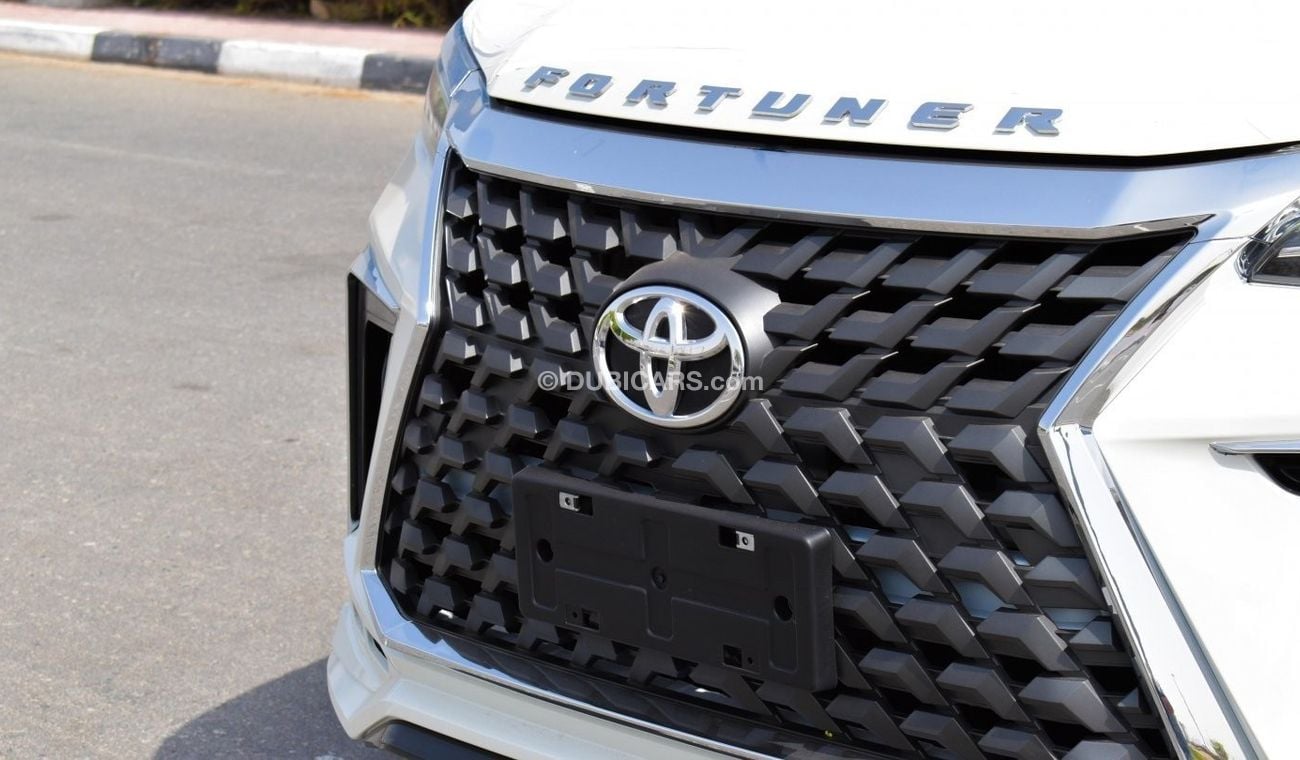 Toyota Fortuner VXR V6