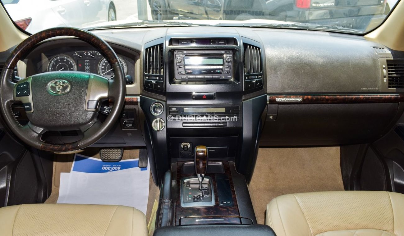 Toyota Land Cruiser GXR I V8