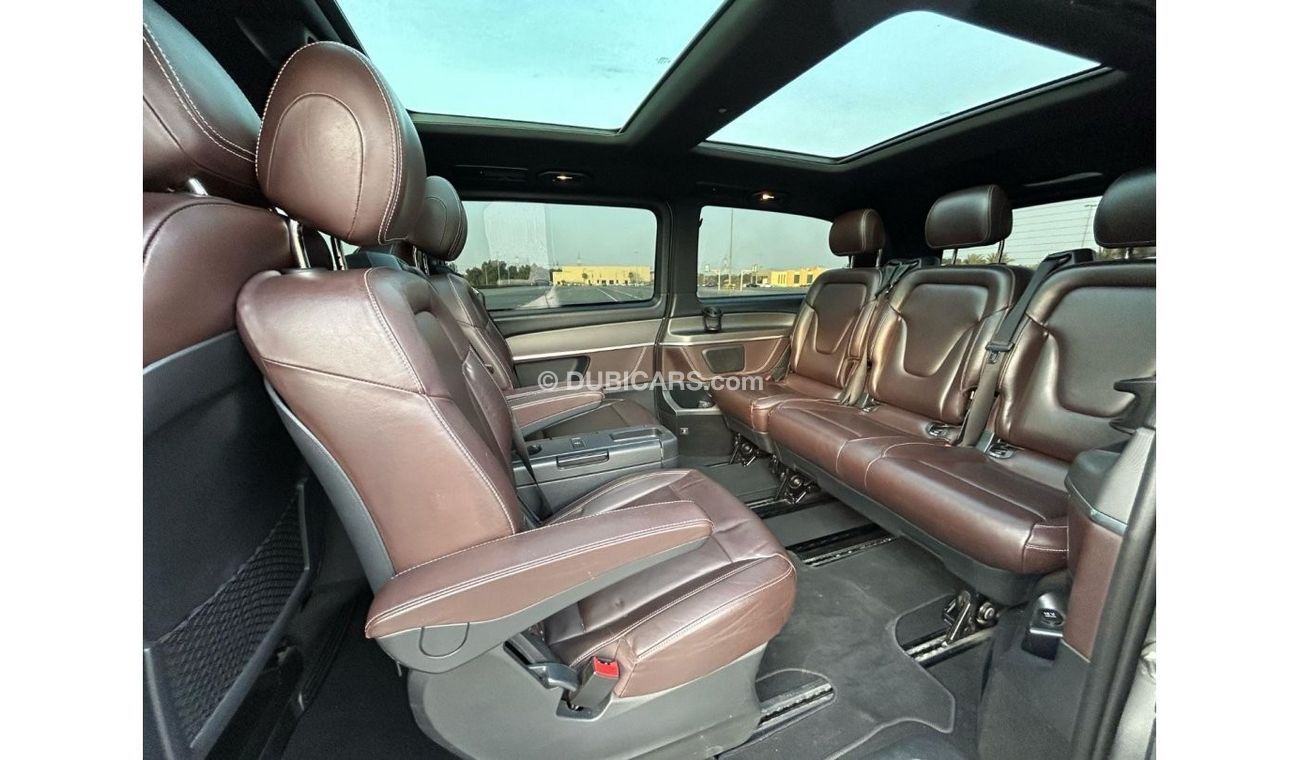 Mercedes-Benz V 220 V-220 Diesel V4 Full Option // Perfect Condition in side out side //