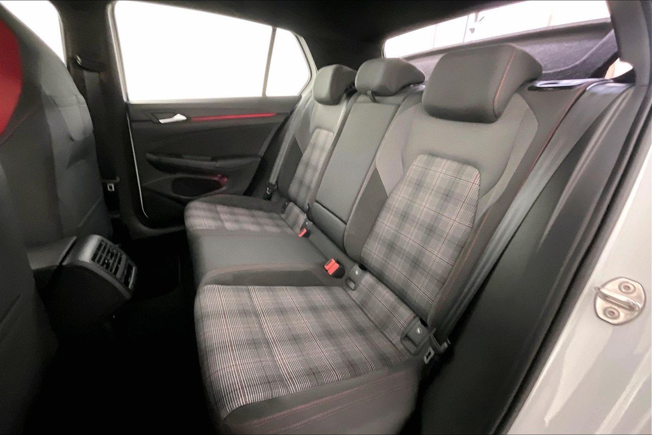 Volkswagen Golf GTI - Cloth | Carnival Sale • UP TO AED 20,000 OFF | Guaranteed Warranty | 0 Down Payment