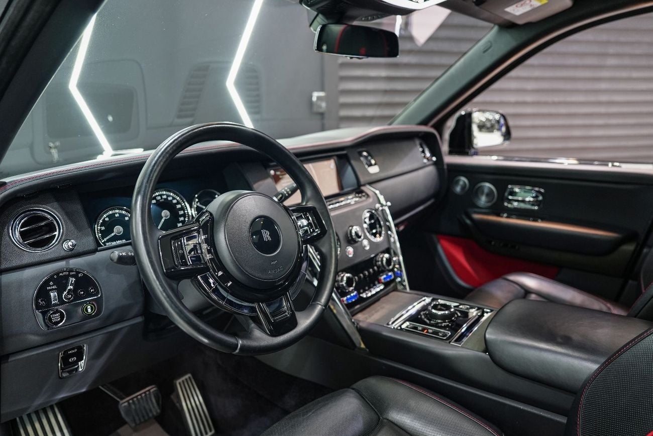 Rolls-Royce Cullinan Black Badge Kit, Viewing Suite, Executive Rear-Seat w/ Entertainment!!