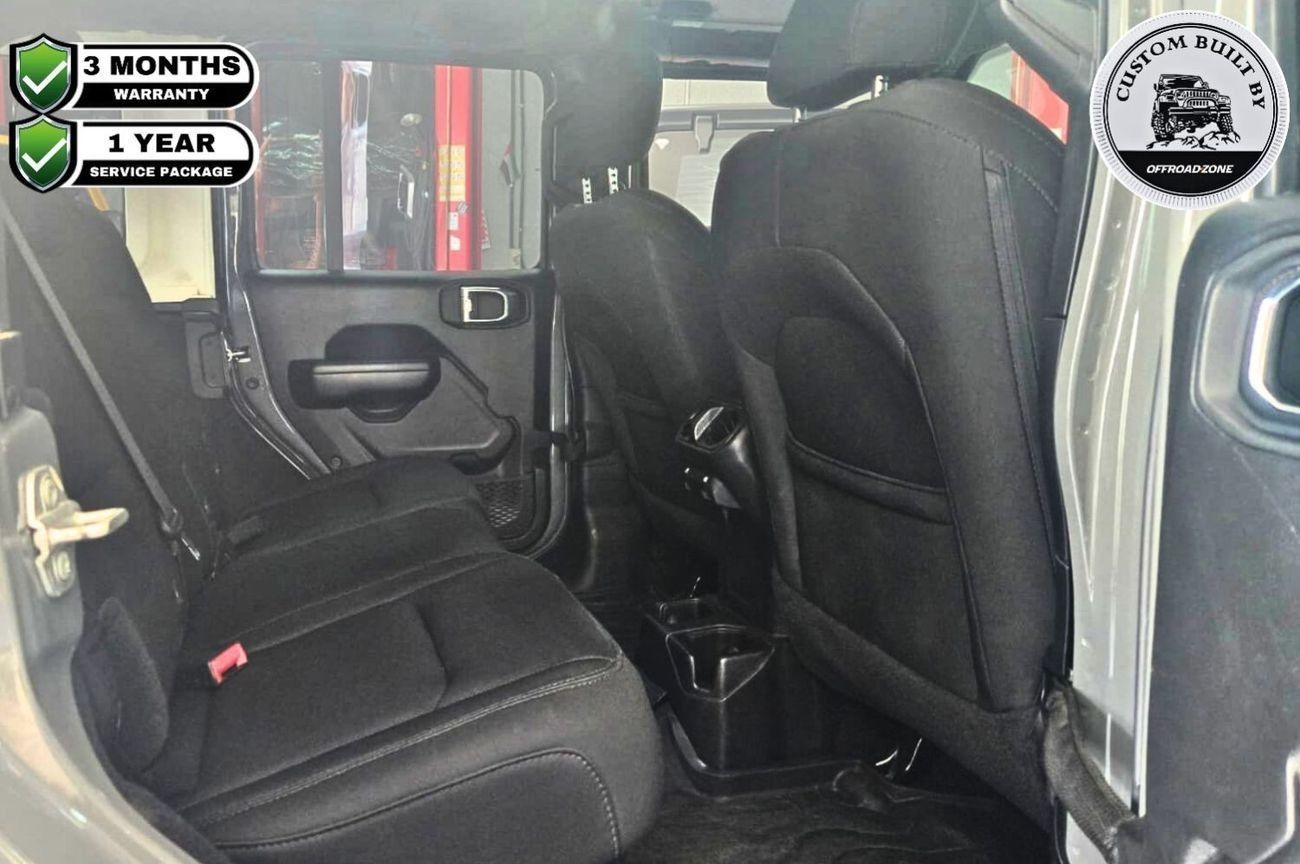 Jeep Wrangler Unlimited Sport 3.6L A/T