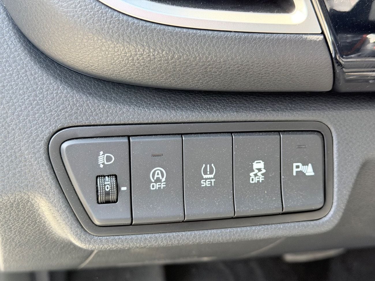 Kia Seltos EX Kia Saltos Mid Option