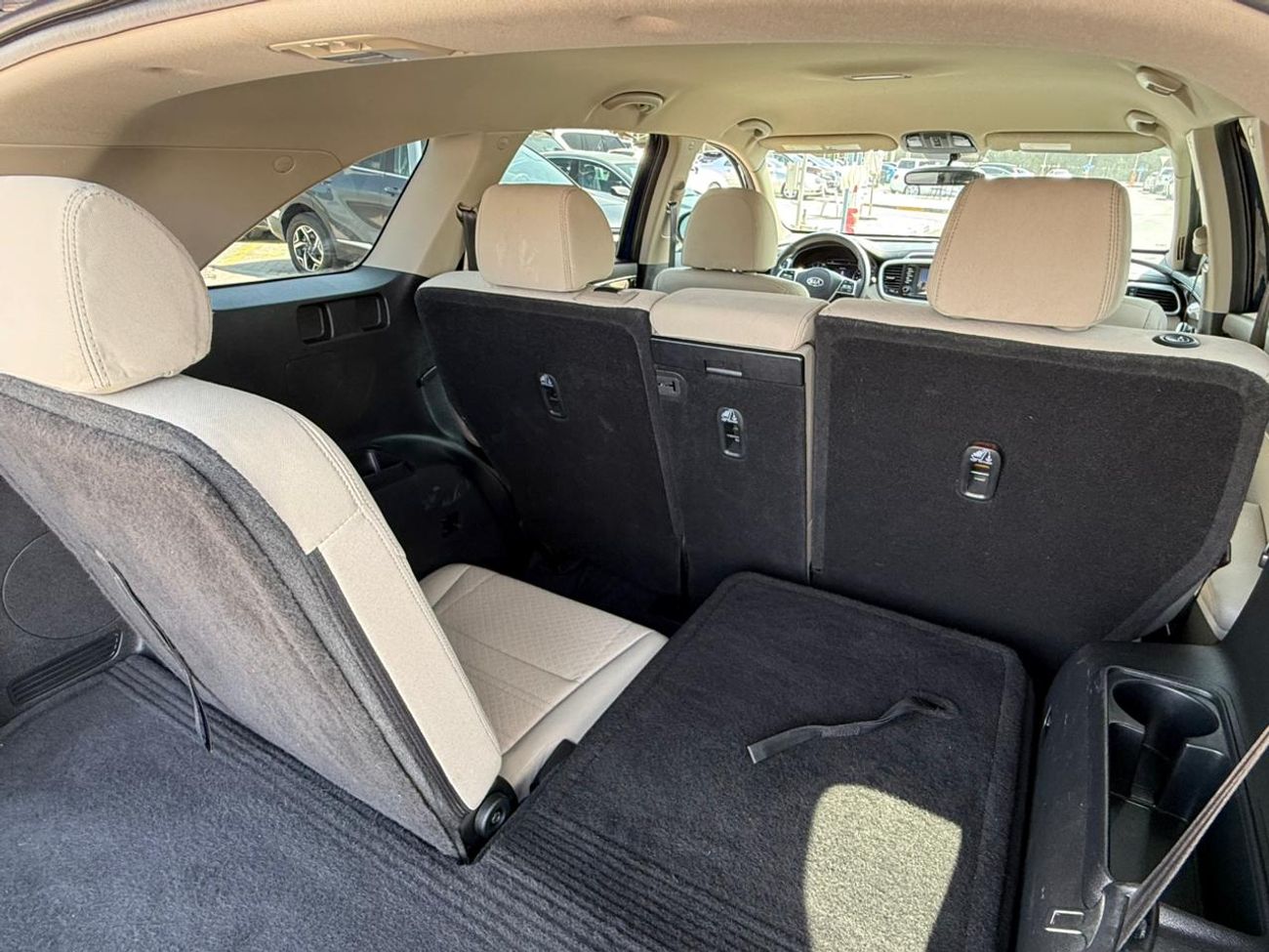 Kia Sorento Top 2.4L FWD VERY CLEAN CAR LOW MILEAGE