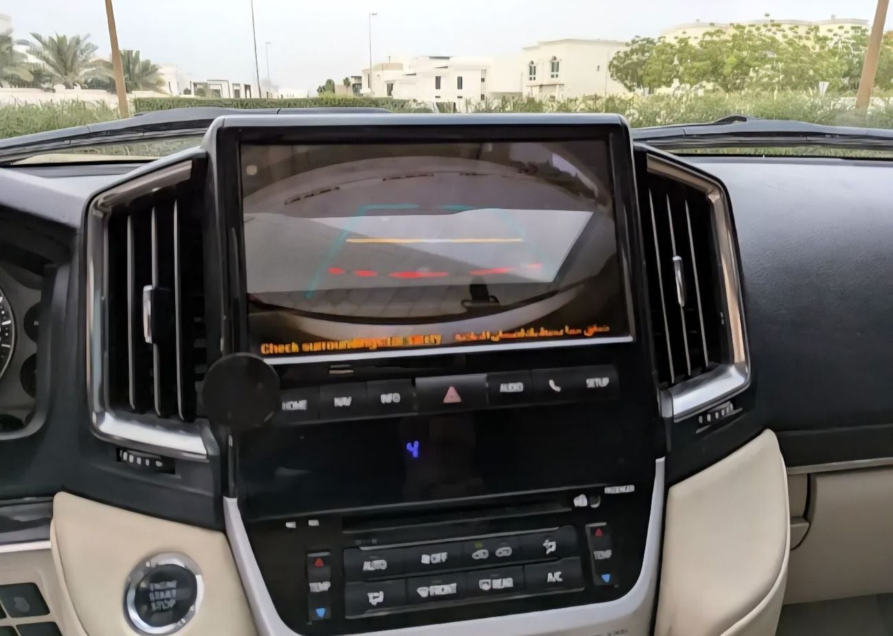 تويوتا لاند كروزر VXR LHD 4.5L 1VD-FTV V8 Diesel Engine Automatic Gear 4WD 7 Seats 5 Doors