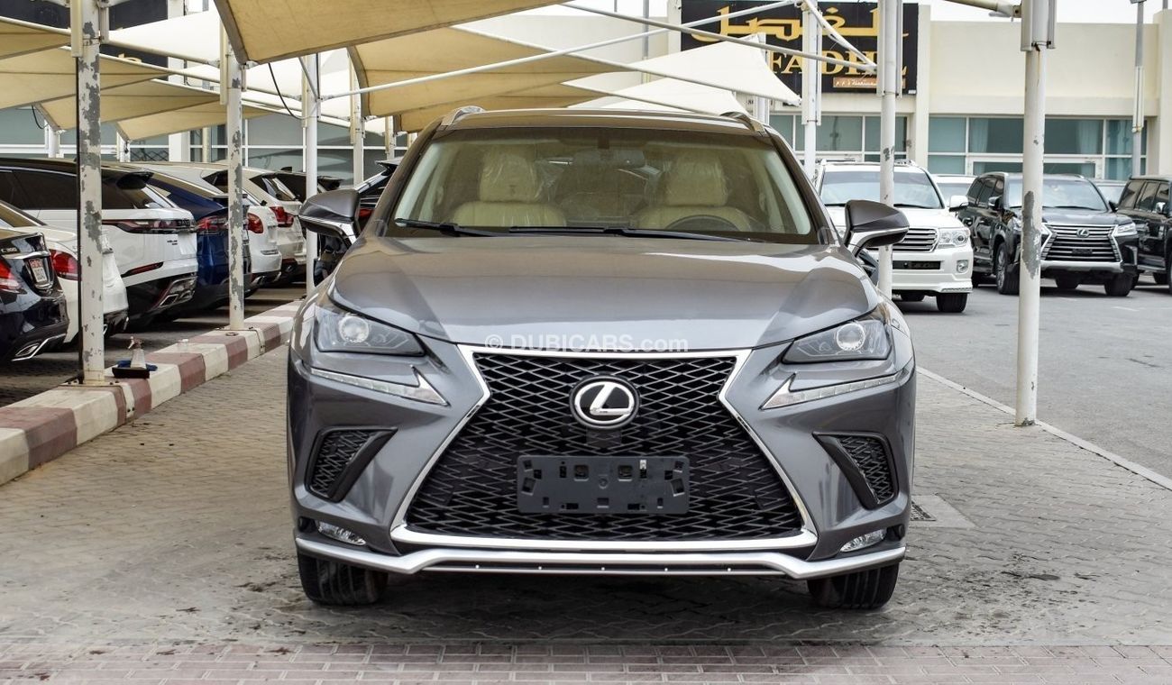 Lexus NX200t