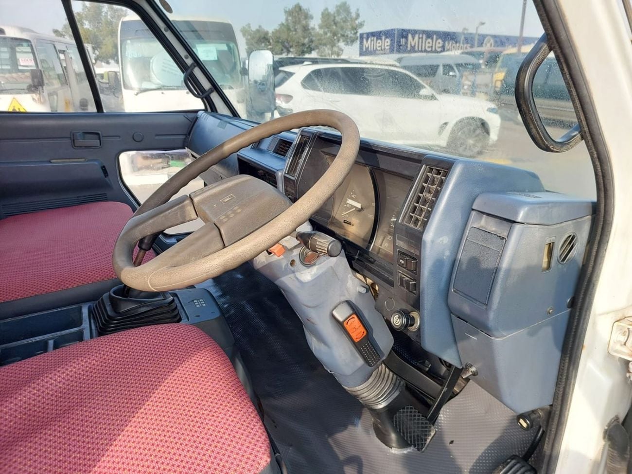 Isuzu Juston (RAMADAN OFFER) ISUZU JUSTON TRUCK RHD 1993 MODEL 7.2 L DIESEL MANUAL(PM08700)