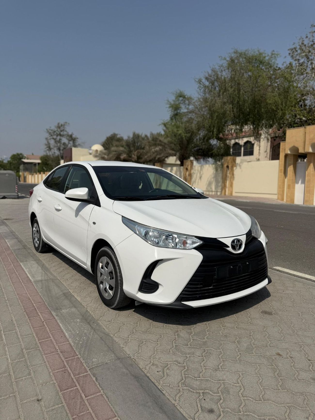 تويوتا يارس 1.5L PETROL AUTOMATIC TRANSMISSION