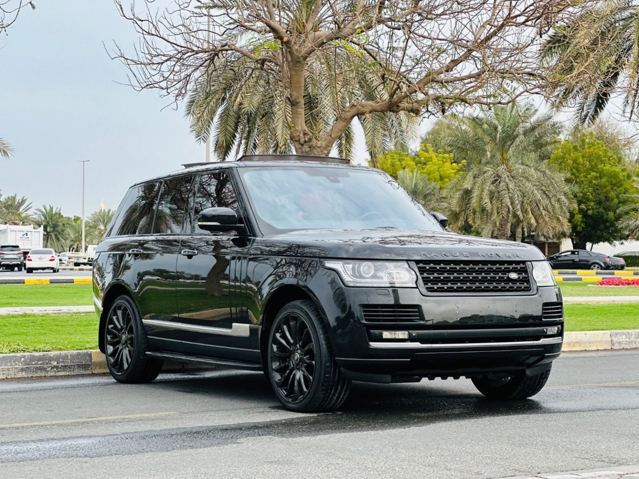 Land Rover Range Rover RANGE ROVER VOUGE Autobiography Black 5.0L