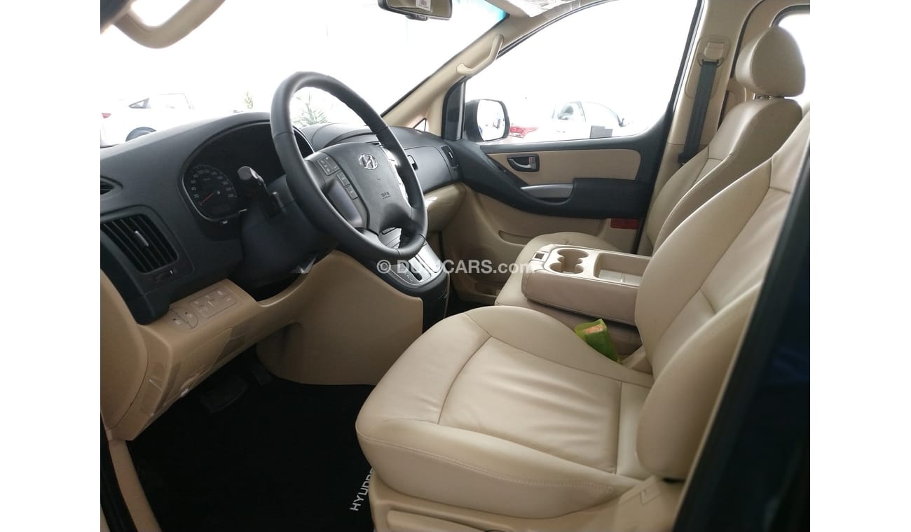 Hyundai H-1 HYUNDAI H1 9 SEATS 2019 MODEL