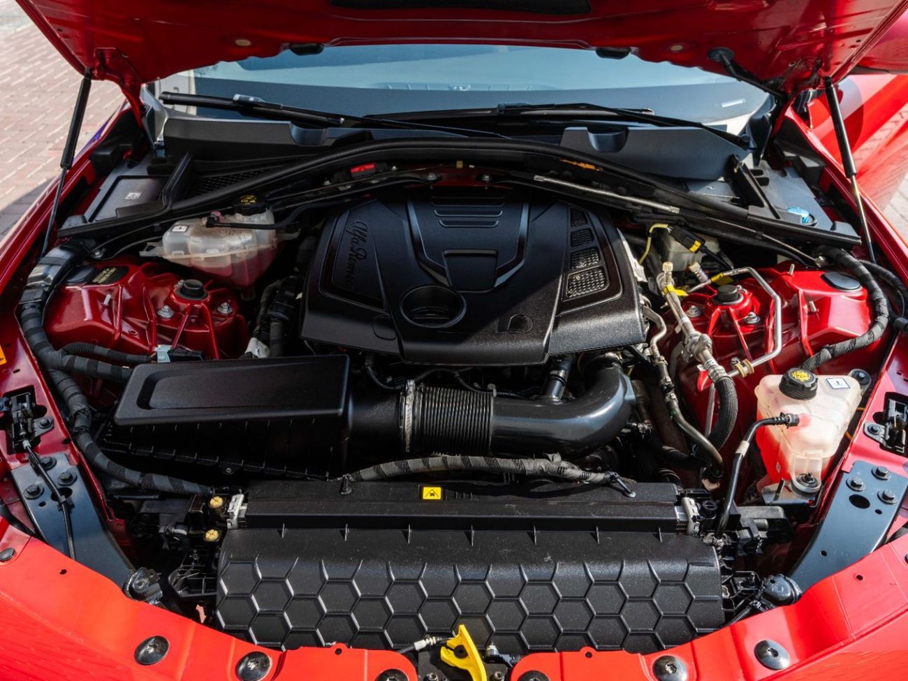 ألفا روميو جوليا S 2.0L