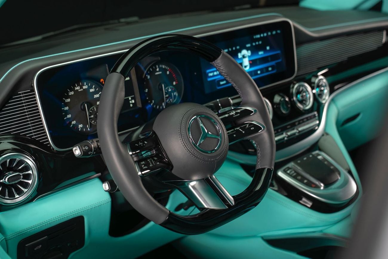 مرسيدس بنز فيتو Two-Tone Exterior | Turquoise Luxury Interior | Captain Seats | Starlight Roof | 360° Camera