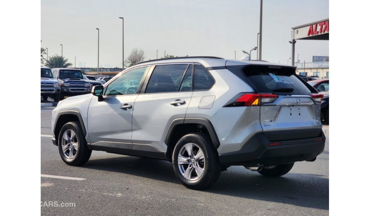 تويوتا راف ٤ TOYOTA RAV4 XLE FULL