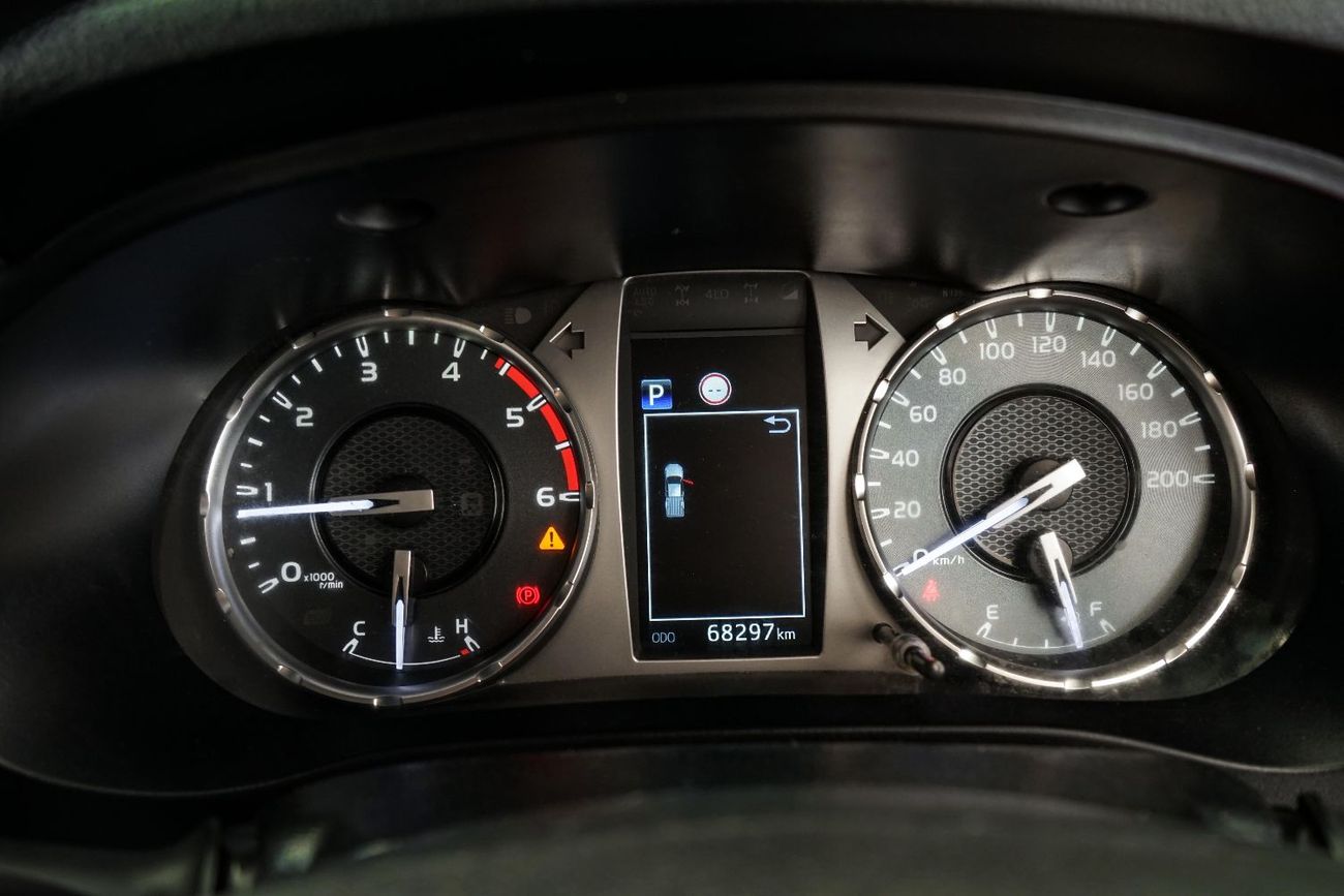 Toyota Hilux SMART CAB SINGLE CABIN