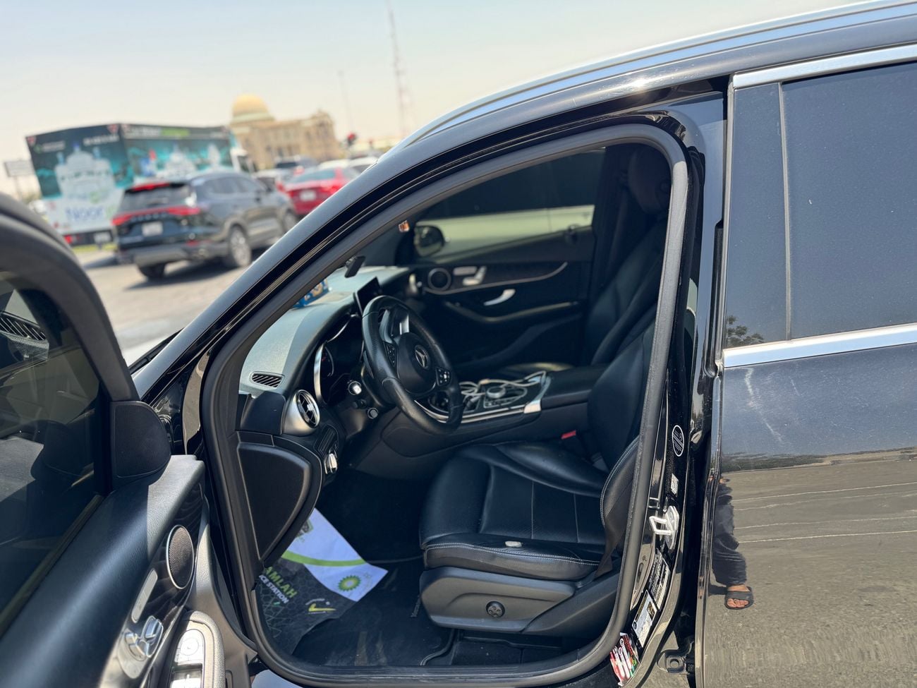 مرسيدس بنز GLC 300 AMG