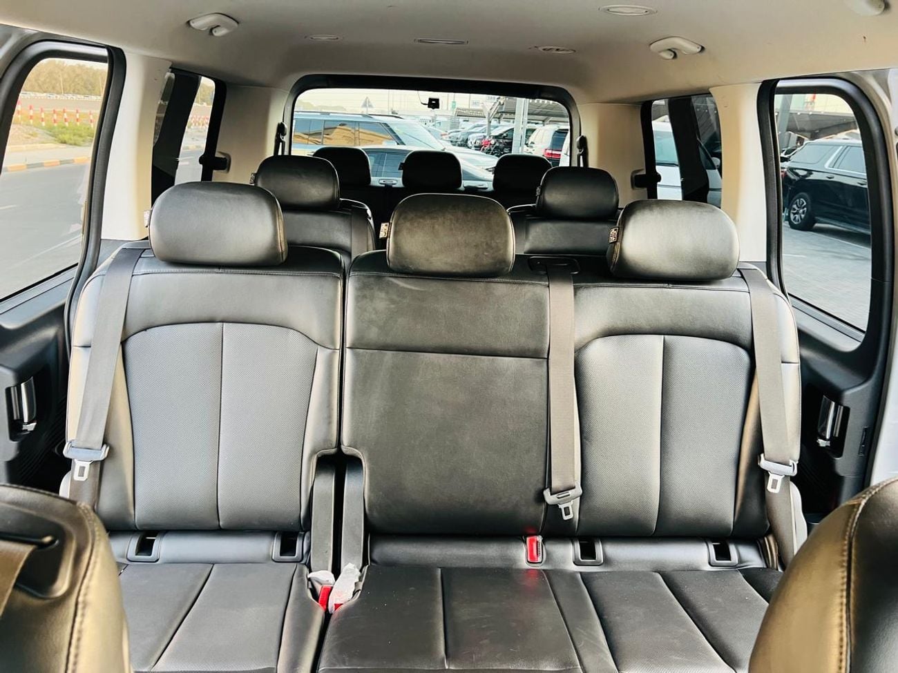 Hyundai Staria 11 SEAT