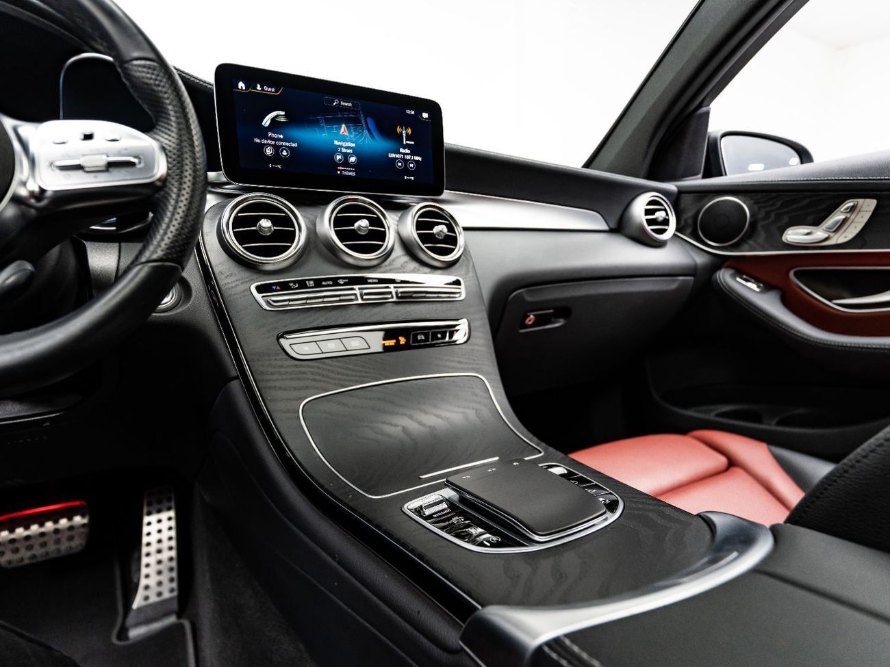 Mercedes-Benz GLC 300 4Matic 2023 Mercedes GLC 300 Coupe, 2027 Mercedes Warranty, Full Service History, Low KMs, GCC