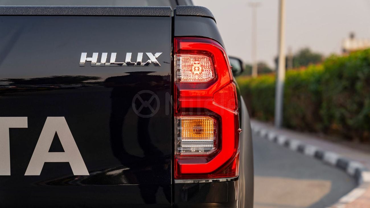 تويوتا هيلوكس (RHD) TOYOTA HILUX DC | EXPORT ONLY