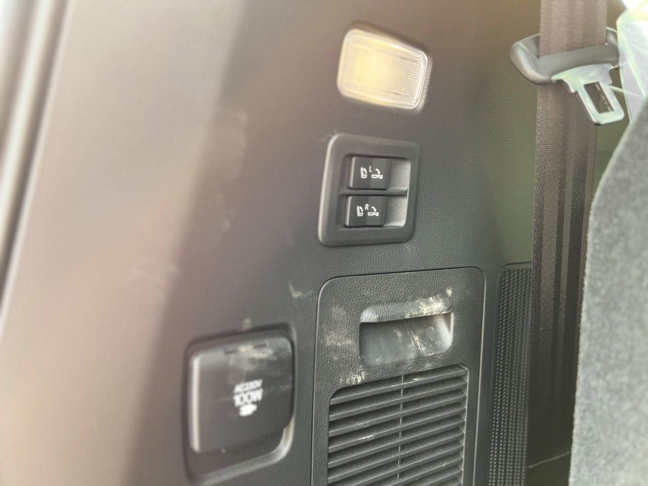 تويوتا لاند كروزر EXPORT ONLY - Toyota LC300 VXR 3.3L DSL (GCC Specification)