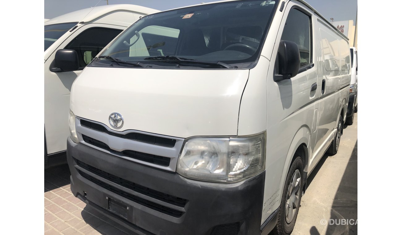 Toyota Hiace Toyota Hiace Van,model:2013.Excellent condition