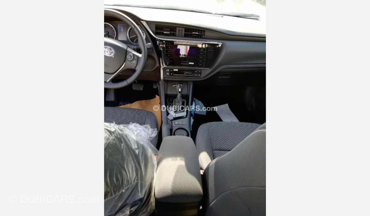Toyota Corolla 2018 mid options 1.6L