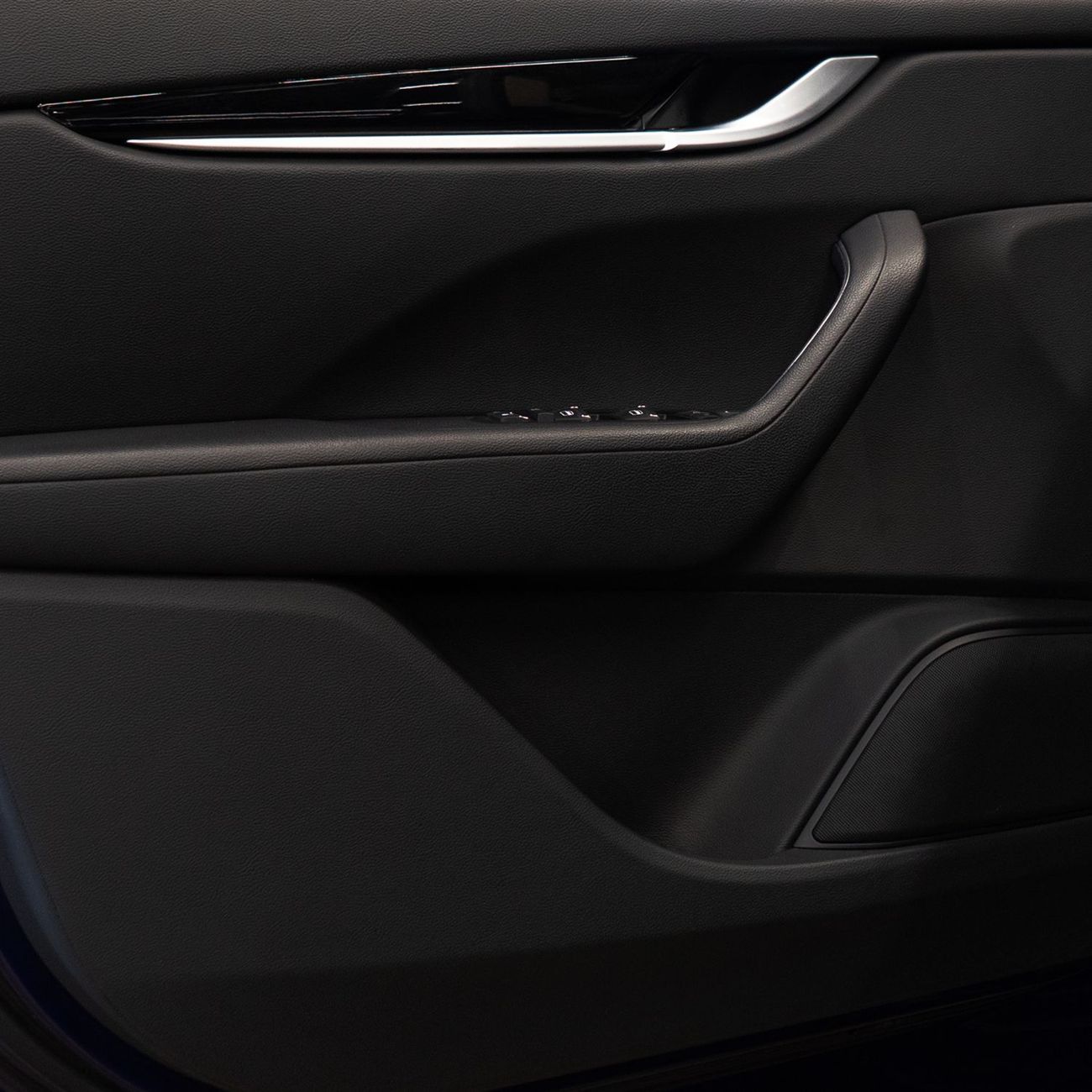 Maserati Levante Std 3.0L (345 HP) AED 2,269 pm • 0% Downpayment • Maserati Levante Q4 • 1 Year Warranty