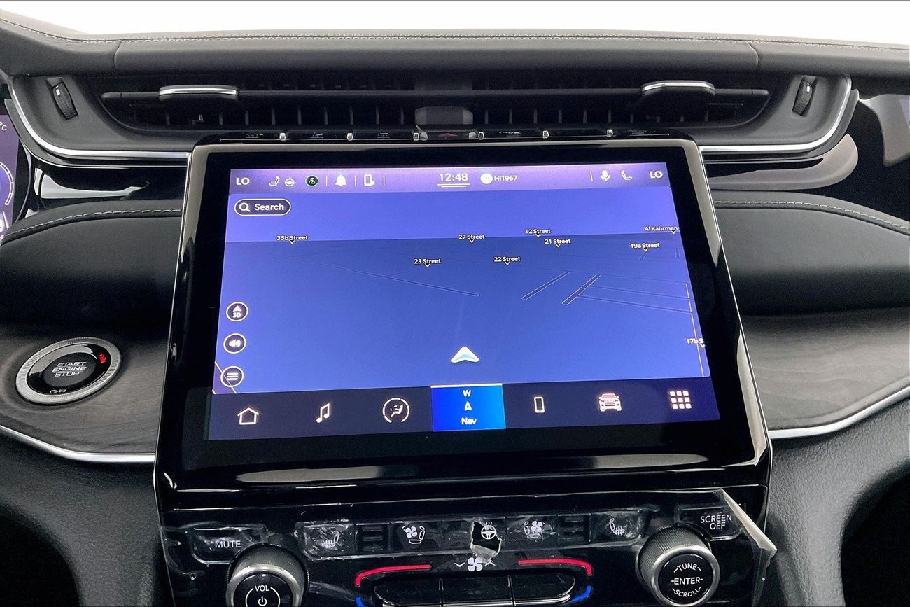 جيب جراند شيروكي Overland | ضمان مجاني لمدة عام | 0 دفعة أولى