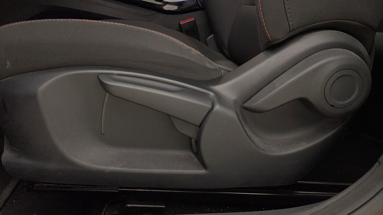 MG GT STD 1.5 | Zero Down Payment | Home Test Drive