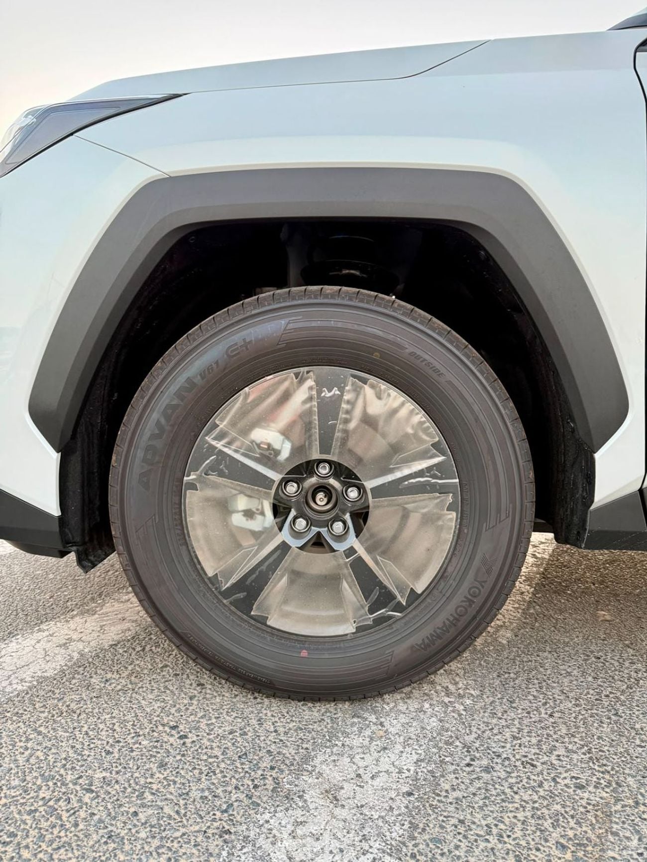 Toyota RAV4 EXR Toyota Rav4 LE Standard 2.0L Petrol AWD 2026 Oman Spec
