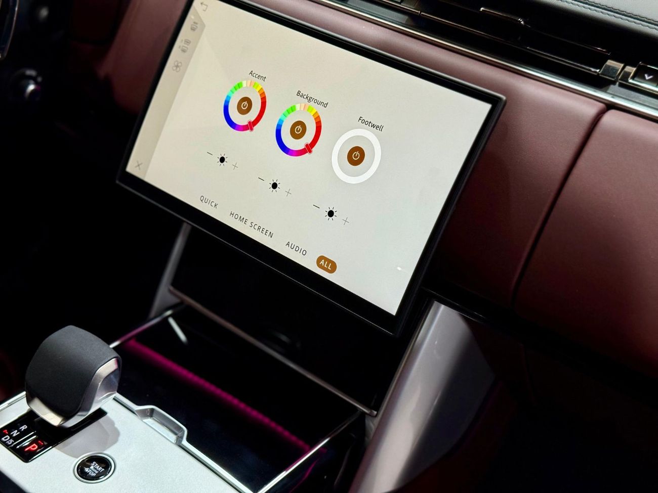 Land Rover Range Rover V8 AUTOBIOGRAPHY 2025