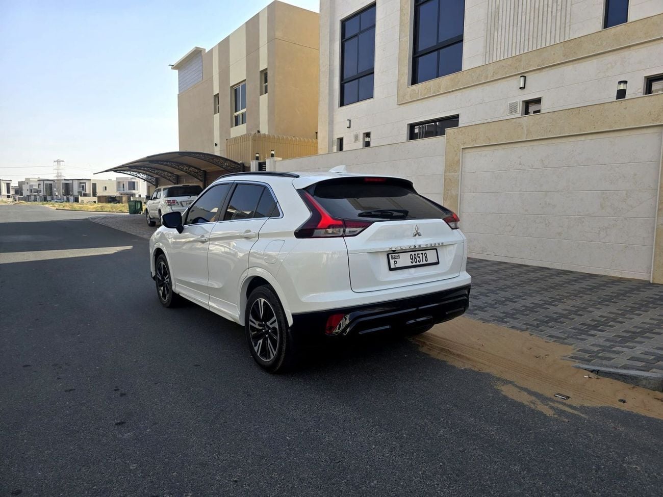 Mitsubishi Eclipse Cross RVSI 1.5T GLS (Mid Option)