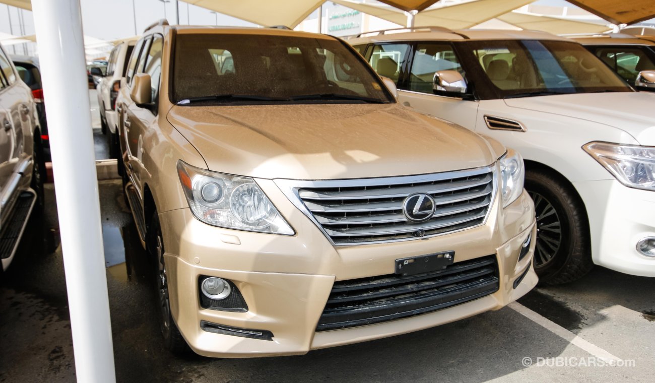 Lexus LX570