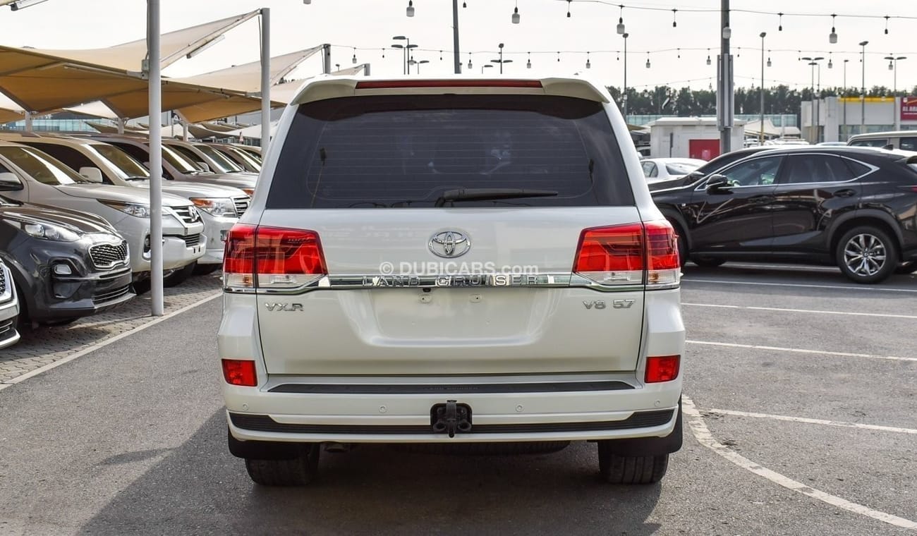 Toyota Land Cruiser VX.R