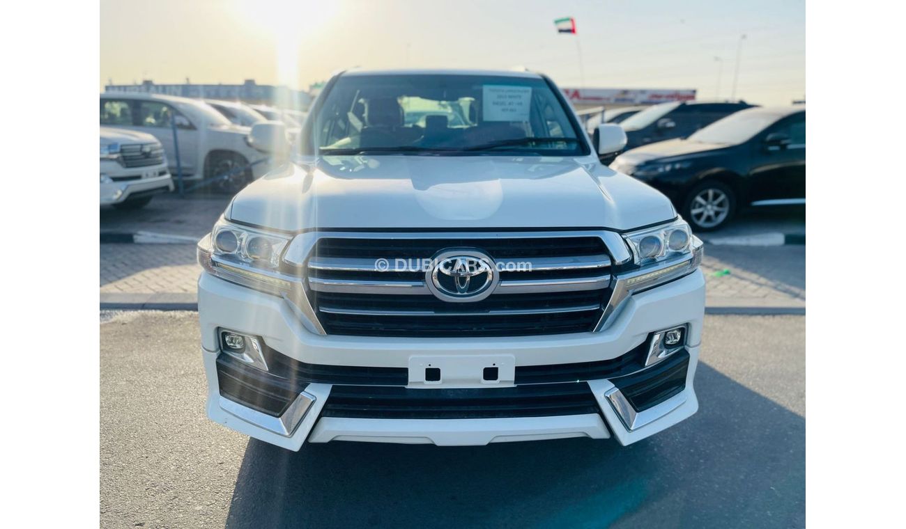 Toyota Land Cruiser 2015 (Face-Lifted 2020) Push Start 4500CC DIESEL TURBO Automatic [Right Hand Drive] Leather Seats Pr