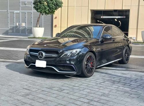 مرسيدس بنز C 63S AMG AMG