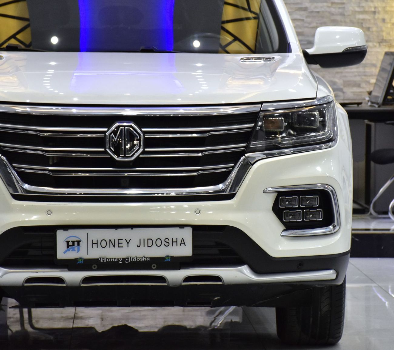 MG RX8 EXCELLENT DEAL for our MG RX8 30T 4WD ( 2020 Model ) in White Color GCC Specs