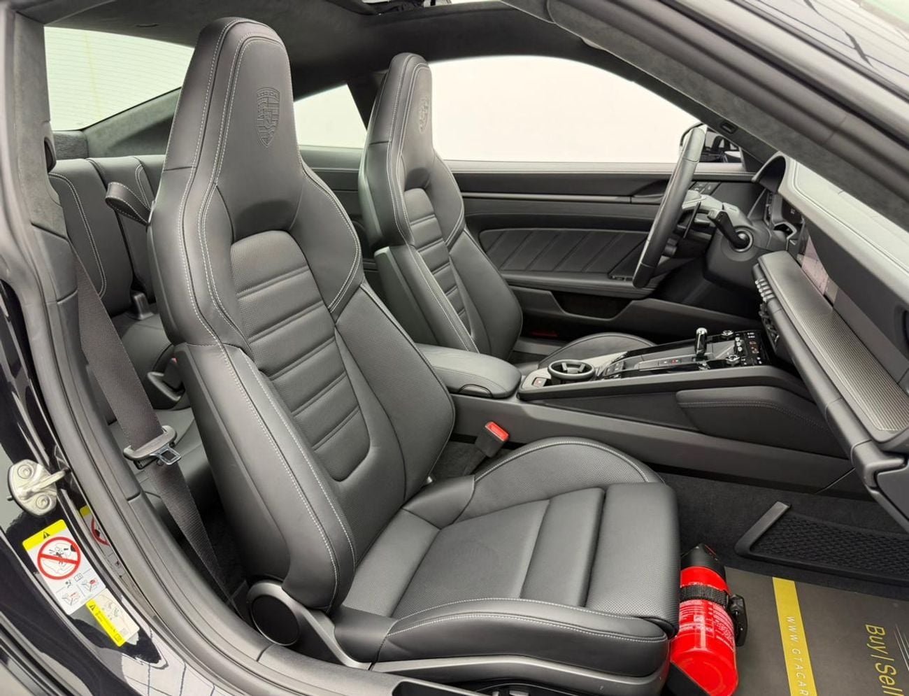 بورش 911 CARRERA 4GTS 2026 Porsche 911 Carrera 4 GTS T-Hybrid, 11/2029 Porsche Warranty, Full Porsche Service
