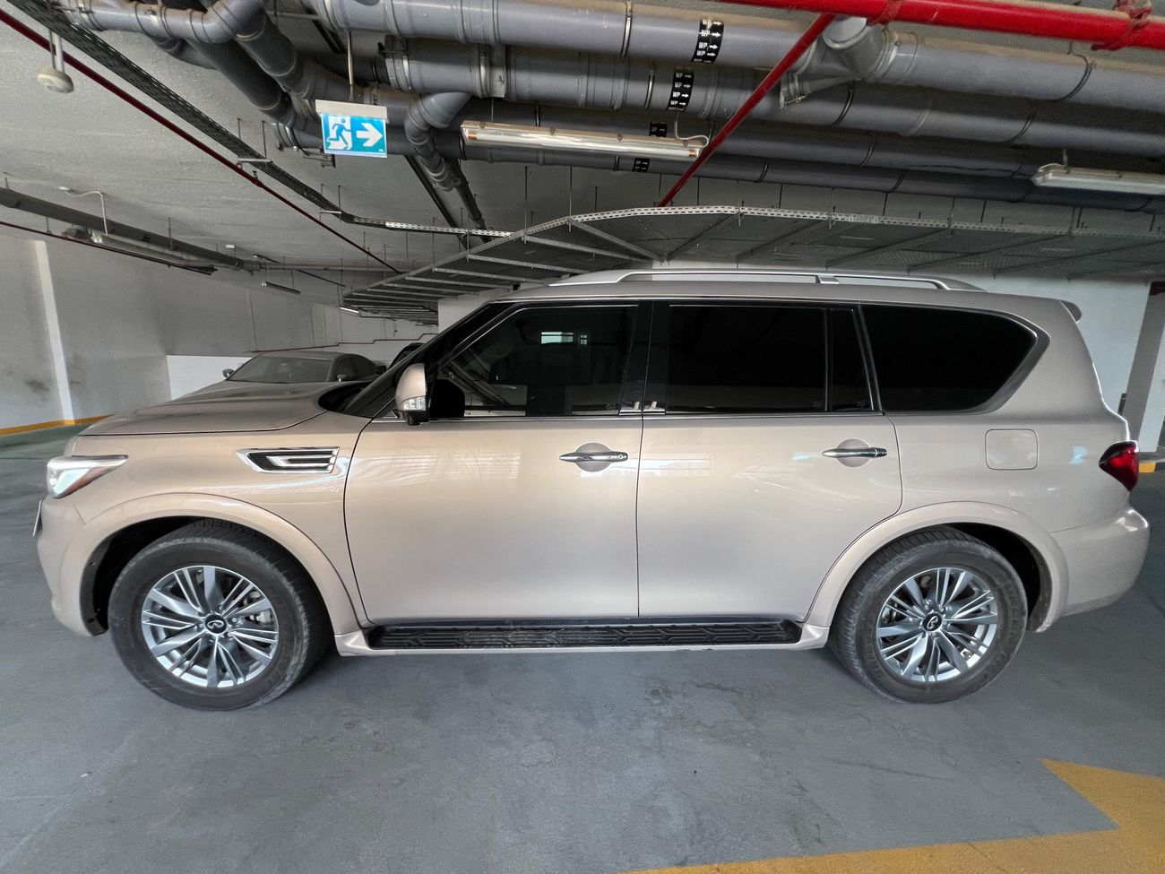 إنفينيتي QX80